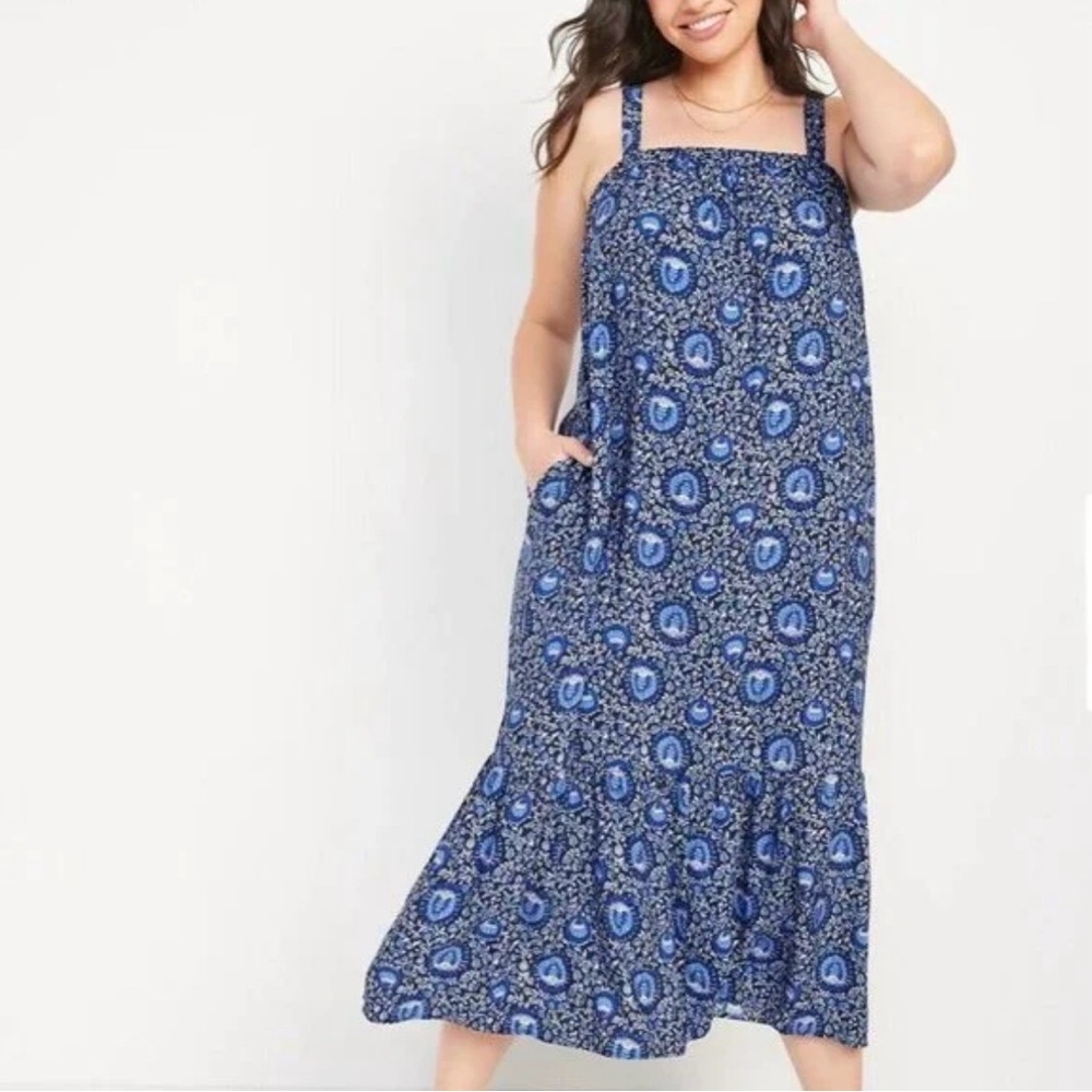 Old Navy Sleeveless Blue Floral Midi Dress Medium